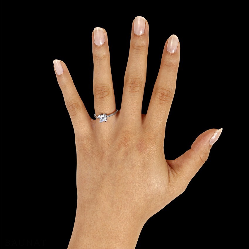 Platinum Diamond Engagement Rings 1.25 carat solitaire diamond ring in platinum Online boutique