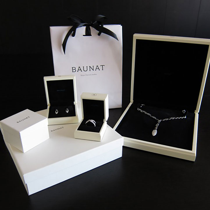 De verpakking van uw juweel bij BAUNAT beschermt de prijs van uw diamant